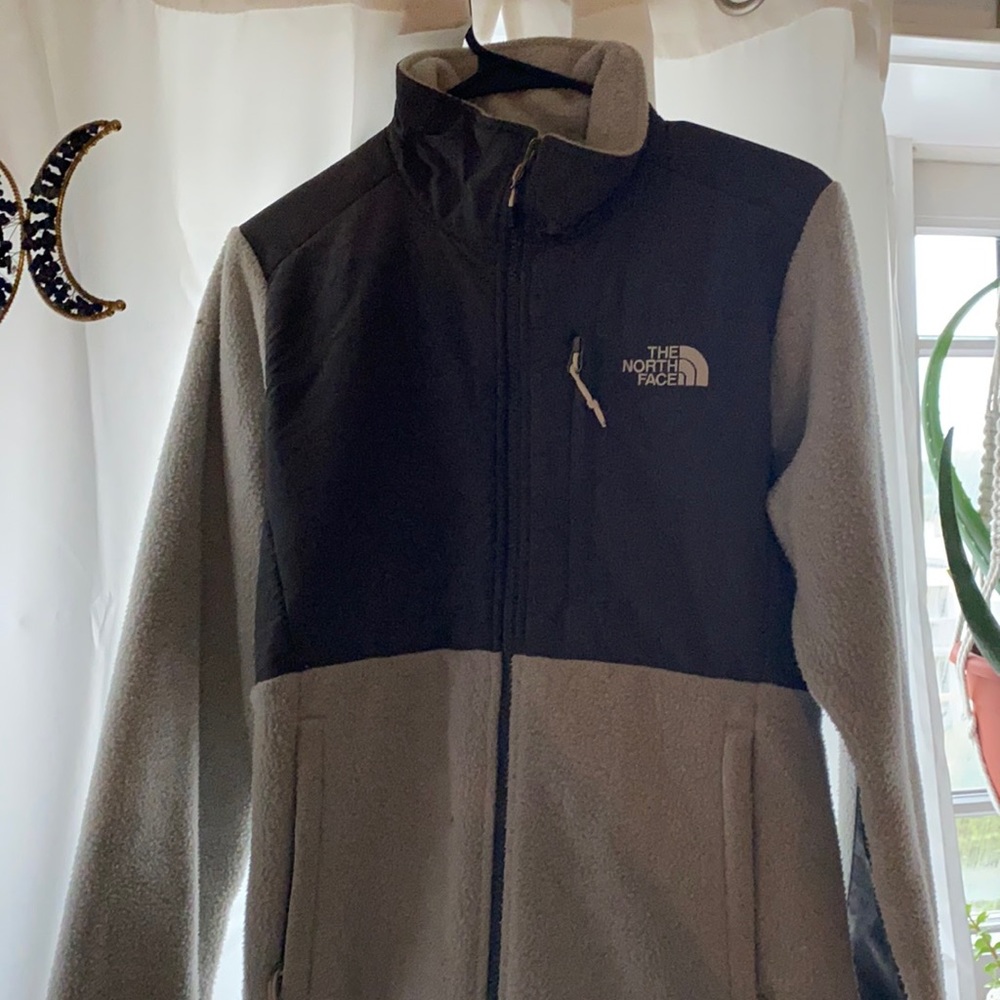 Grey North Face fleece jacket